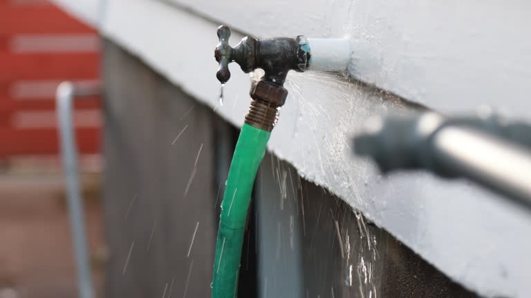 Best Siding Removal and Disposal  in Yountville, CA